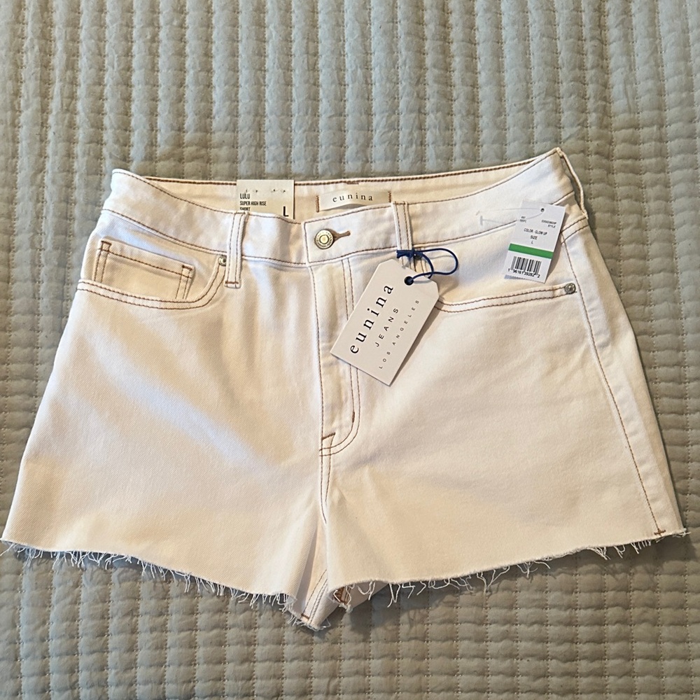 Eunina NWT Lulu super high rise short - glow up